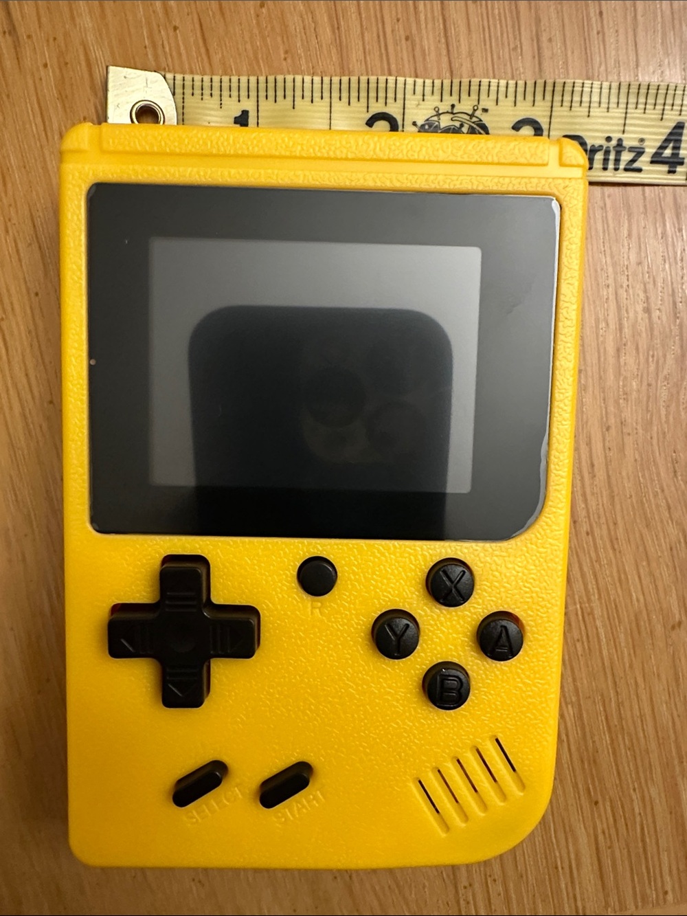 Retro FC Handheld Game Console - Yellow - Picture 12 of 17